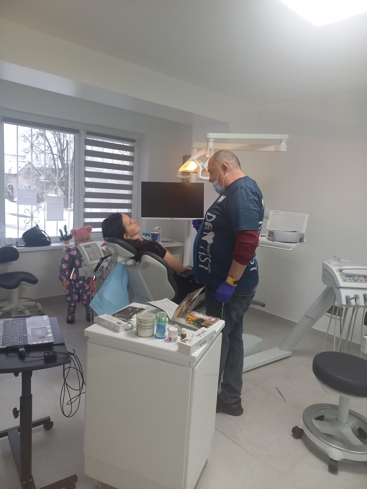 Стоматологічні послуги в Давидівській ОТГ: повний спектр лікування для дорослих і дітей Стоматологічні послуги в Давидівській ОТГ: повний спектр лікування для дорослих і дітей